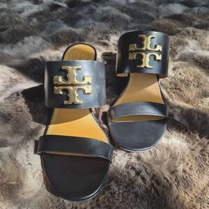 Tory Burch NWOB Black Everly 65mm Calf Leather Wedge Sandals US 6